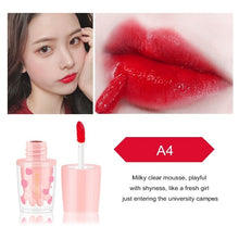 Load image into Gallery viewer, Hot 3 pcs Matte Lipstick Fashion Makeup Long-Lasting Liquid Lip Makeup Lipstick Easy To Wear Nude Red Lip Gloss Cosmetic